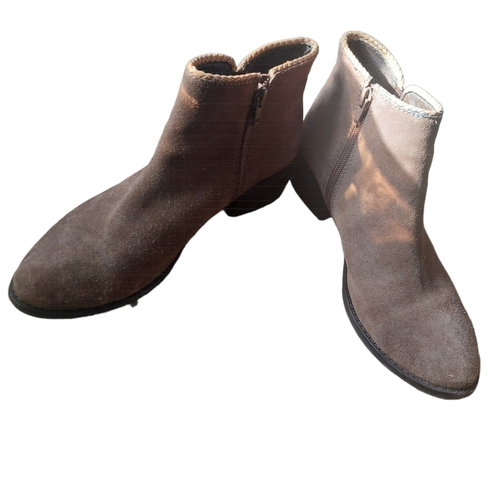 8‎ Matisse brown booties